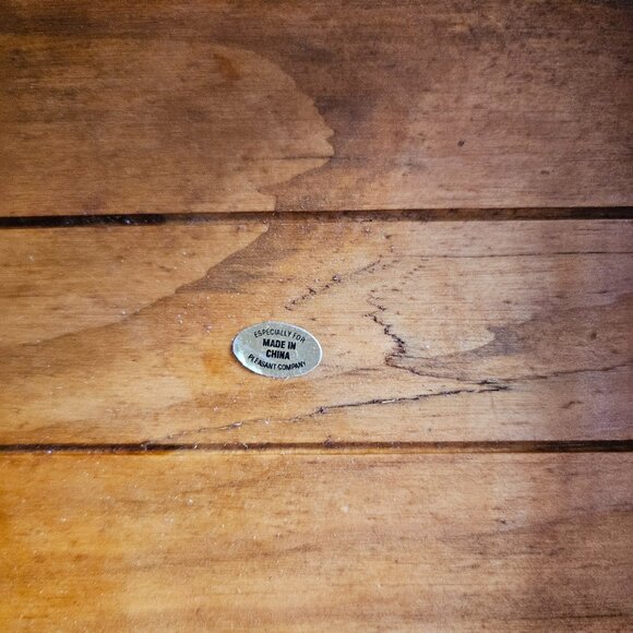 Josefina Table and Chairs IOB Retired - Picture 11 of 13